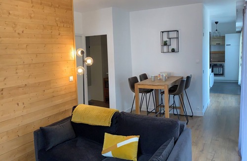 Saint-Brieuc Apartment | CASA COSY - hypercentre, free and secure parking -