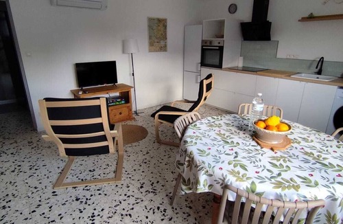 Saint-Andre Apartment | Casa Miloussa An apartment in a Catalan house