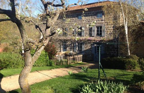 Saint-Ilpize Bed & Breakfast | Casa Orma - Chambres et Table d'hôtes
