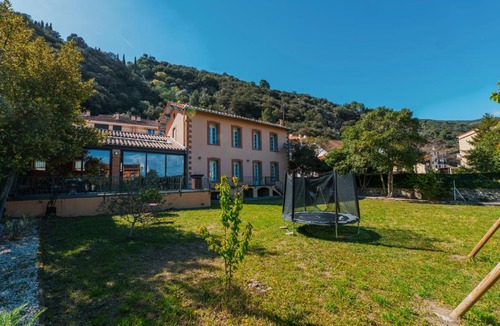 Amelie-les-Bains-Palalda Villa | Casa Vamaë Heated pool & cinema