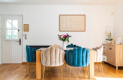 Saint-Germain-sur-Morin Villa | CasaLina 10' from Disneyland Paris, Jardin, Wi-Fi