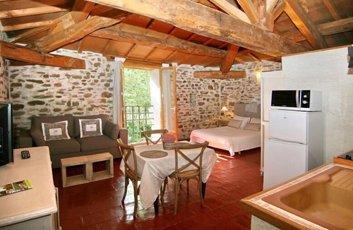 Malves-en-Minervois House | castel chambres