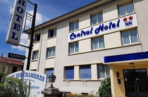 Saint-Priest Hotel | Central Hotel