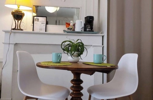 Poitiers Apartment | Central studio with large private terrace, calm and light