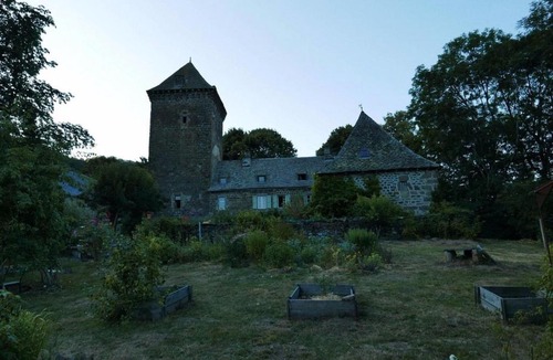 Saint-Martin-sous-Vigouroux House | Château de Lescure