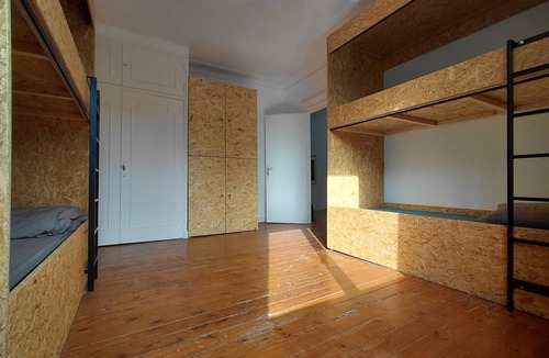 Etel Hostel | Château de la Garenne