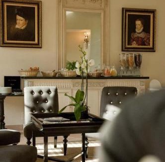 Bourges Hotel | Château De Lazenay, Bourges Val d'Auron