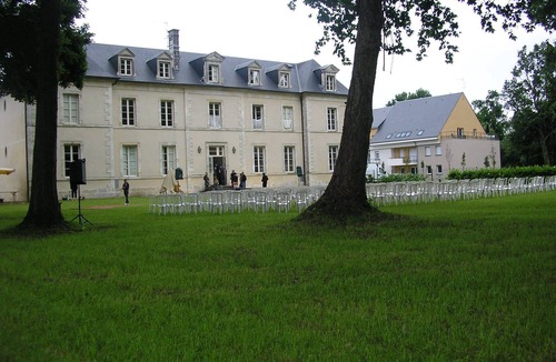 Bourges House | Château de Lazenay
