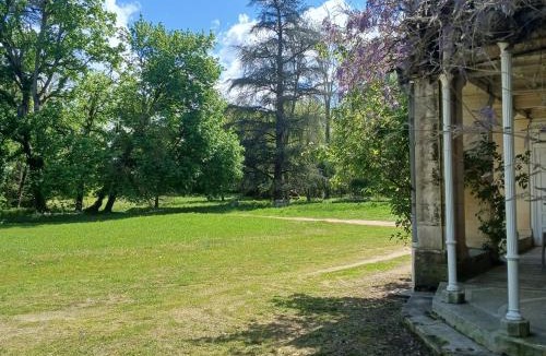 Challuy Bed & Breakfast | Château de Maucouvent