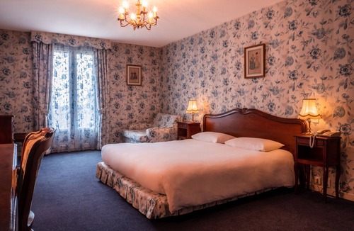 La Ferte-sous-Jouarre Hotel | Château Des Bondons EI