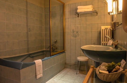 La Ferte-sous-Jouarre Hotel | Château Des Bondons EI