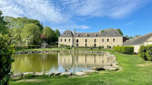 Anctoville Hotel | Château du Bû