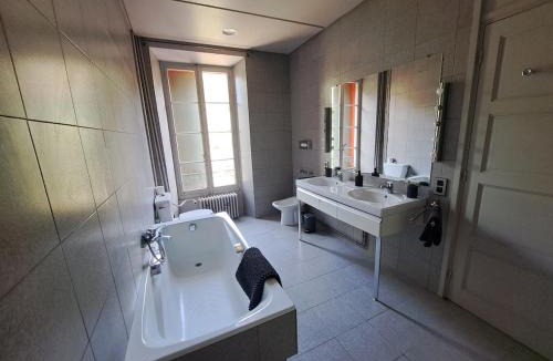Estagel House | Château XVIII siècle au coeur d'un vignoble
