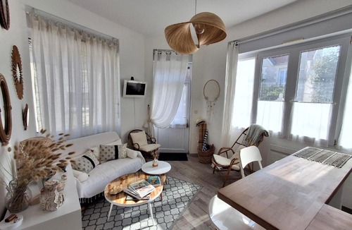 Quartier du Casino Apartment | Châtelaillon-Centre : Appart 50m Plage - FR-1-706-38