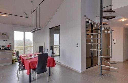 Port District Apartment | Châtelaillon-Plage: Appartement 4 pièces, 6 pers, terrasse, WIFI - FR-1-706-11