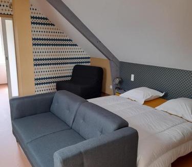 Chastel-Nouvel Bed & Breakfast | CH MALAVETULA