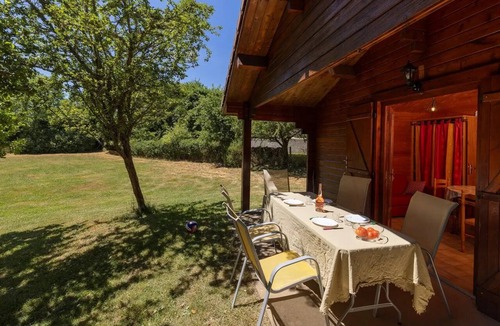 Loubeyrat Ski Chalet | Chalet 3 étoiles - Piscine - ccbgaif
