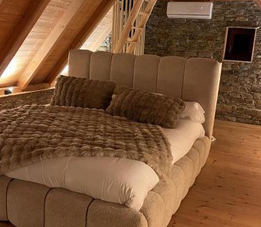 Melles Ski Chalet | Chalet au cœur des Pyrénées avec jacuzzi