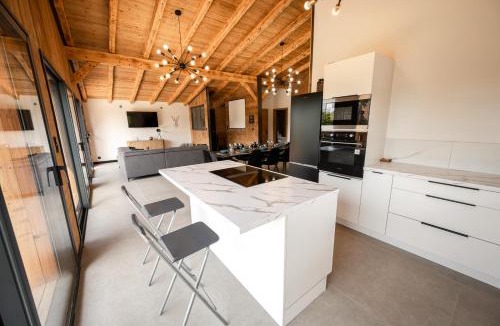 Le Frasnois Ski Chalet | Chalet authentique - Au cœur des Quatre Lacs