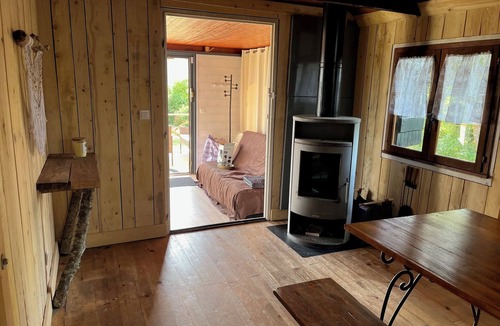 Arlempdes Ski Chalet | Chalet Autonome en Pleine Nature au Coeur des Gorges de Loire