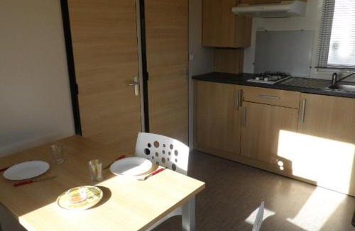 Saint-Sornin Other | Chalet avec Terrasse à Saint-Sornin pour 4 personnes - API-1-52-414