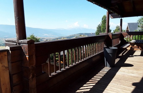 Font-Romeu-Odeillo-Via Ski Chalet | Chalet Banya - classified * 150 m2, Sauna, 180 ° view, facing south