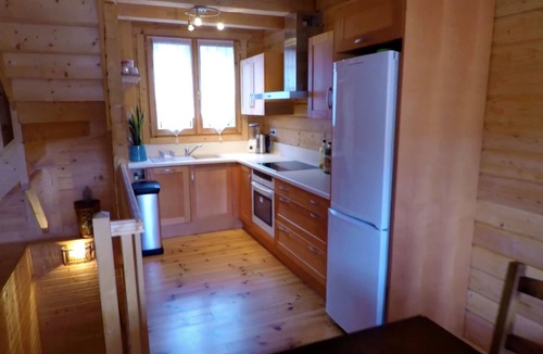 Formigueres Ski Chalet | Chalet "BeauBois" in Lovely Historic Formiguères - Winter & Summer - (Sleeps 6)