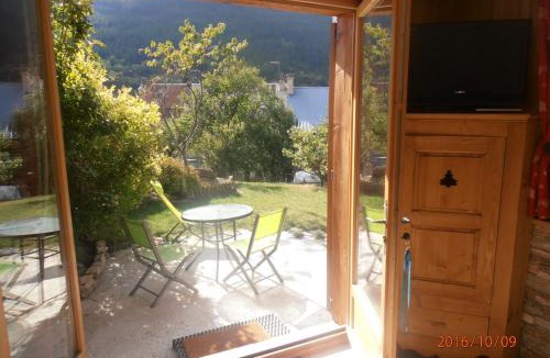 Forville Ski Chalet | Chalet Bon Accueil - Jardin