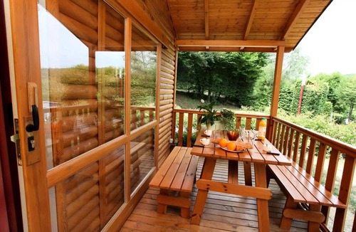 Marcillac-Saint-Quentin Ski Chalet | Chalet: Chalet au naturel sleeps 4