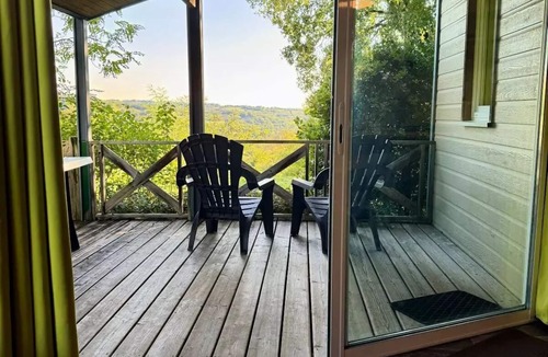 Seniergues House | Chalet CONFORT - 2 bedrooms - valley view sleeps 4