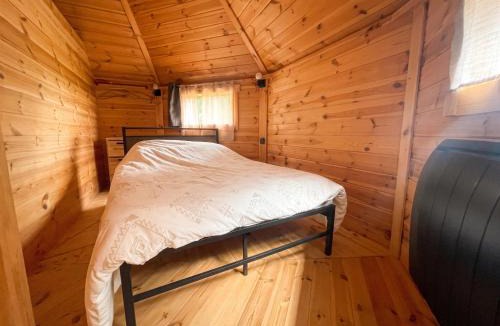 Chazemais Ski Chalet | Chalet confortable avec piscine partagée à Chazemais