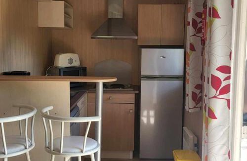 Salles Other | Chalet confortable avec terrasse - 4 personnes - API-1-52-186