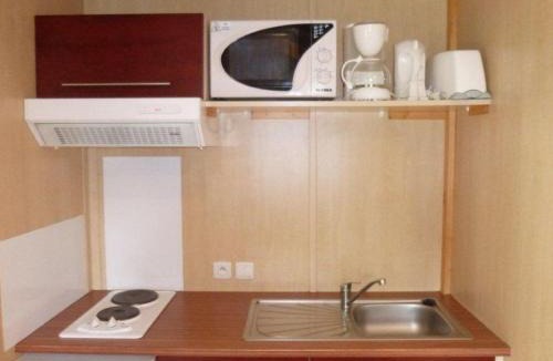 Sainte-Reine-de-Bretagne Other | Chalet douillet avec terrasse - 16m² pour 2 personnes - API-1-52-1729