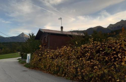 Saint-Maurice-en-Trieves Ski Chalet | Chalet dans village