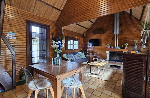 Bazoches-sur-le-Betz Ski Chalet | Chalet de Beon