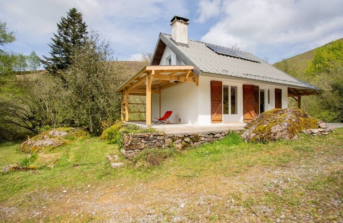 Lanne-en-Baretous House | Chalet de Gretteguerre – Nature Escape in Lanne-en-Barétous, Mountain View, Garden & Terrace