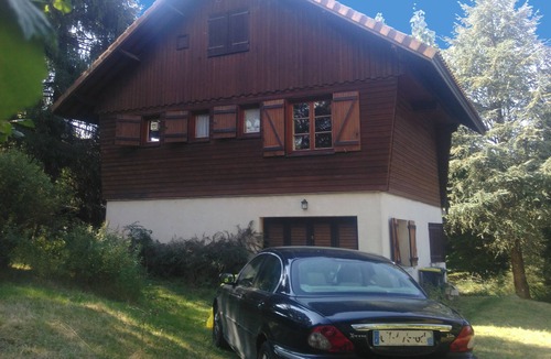 Saint-Remy-Sur-Durolle House | Chalet Du Lac