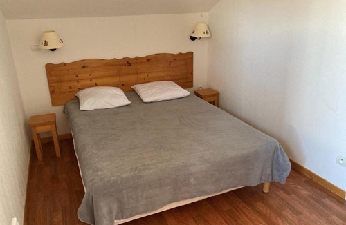 Saint-Etienne-en-Devoluy Ski Chalet | Chalet Duplex 3 Pièces 6 Pers à Superdevoluy avec Terrasse - FR-1-504-676