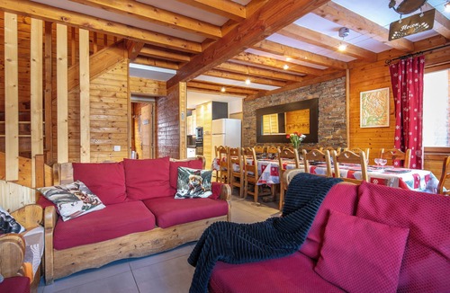 Mont-de-Lans Ski Chalet | CHALET FLOCON 12/14 pers. Ski in/out