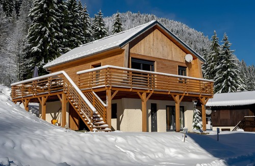 Saint-Pierre-d'Entremont Ski Chalet | Chalet du Souillet with Mountain Views, Private Terrace and Wi-Fi