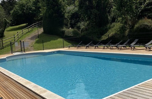 Auquainville Ski Chalet | chalet-gîte 6 pers. Normandy Heated swimming pool from mid-May to September
