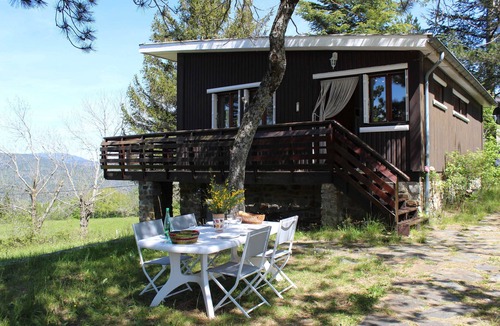 Le Pompidou House | Chalet Gré, between greenery and Cevennes mountains