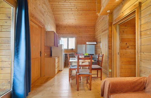 Salignac-Eyvignes House | Chalet Grillon – Heated Shared Pool, Périgord Noir