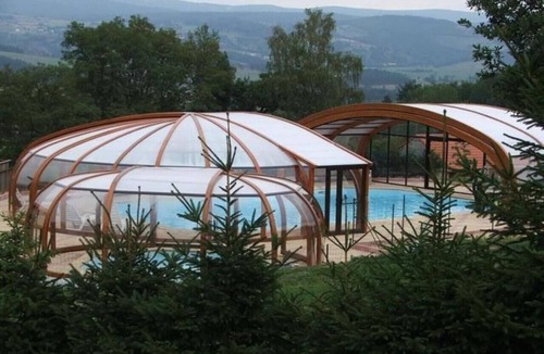 Blavignac Ski Chalet | Chalet 'Hibiscus for 6, Weekend Price' with Mountain View, Shared Pool, and Wi-Fi