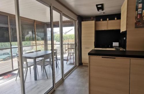 Pont-l'Abbe Ski Chalet | Chalet in Pont L'Abbé near Ile Tudy
