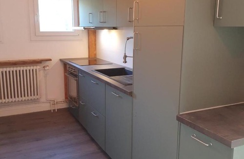Sarcenas House | Chalet Jaune CHAMECHAUDE