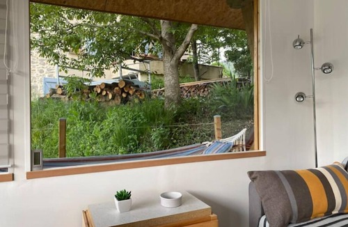 Chateauneuf-Miravail Ski Chalet | Chalet L'alpaga