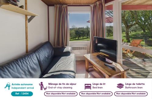 Salignac-Eyvignes Ski Chalet | Chalet La Brousse pour 5 personne avec piscine