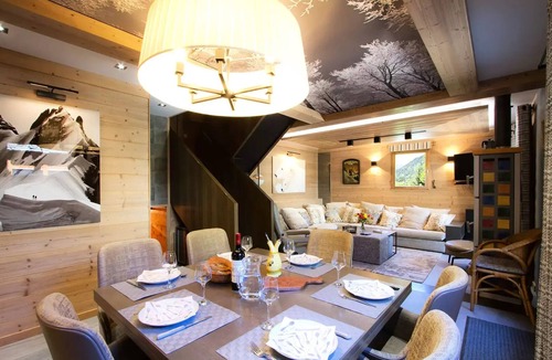 Venosc Ski Chalet | Chalet Larch - Quality chalet with Jacuzzi
