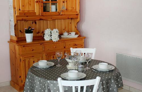 Monlet Ski Chalet | Chalet Le Clos des Sapins by Interhome